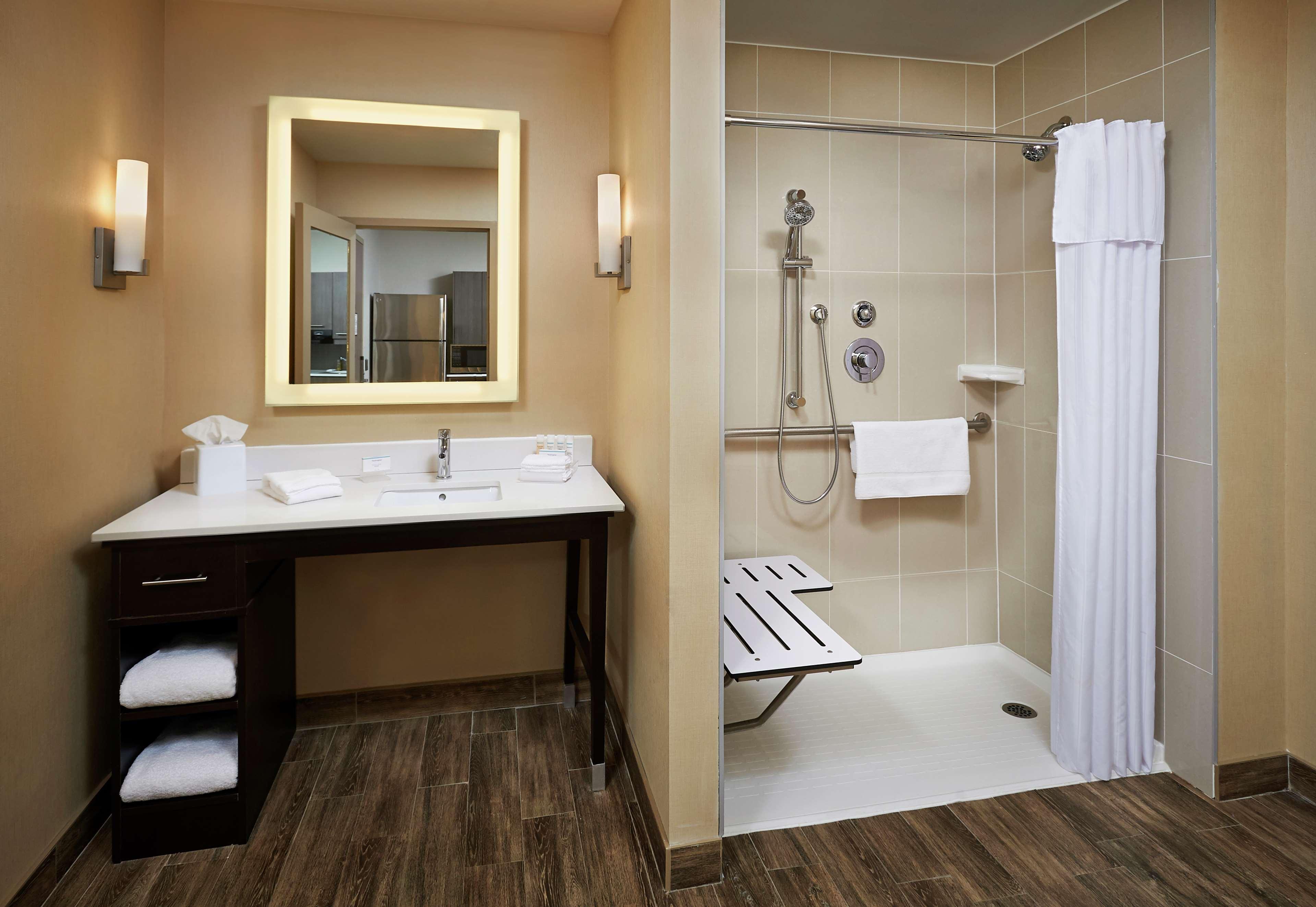 Homewood Suites By Hilton North Bay Zewnętrze zdjęcie