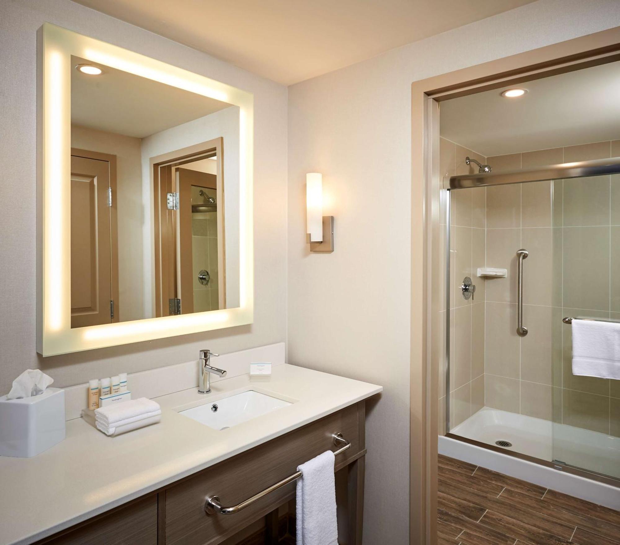 Homewood Suites By Hilton North Bay Zewnętrze zdjęcie